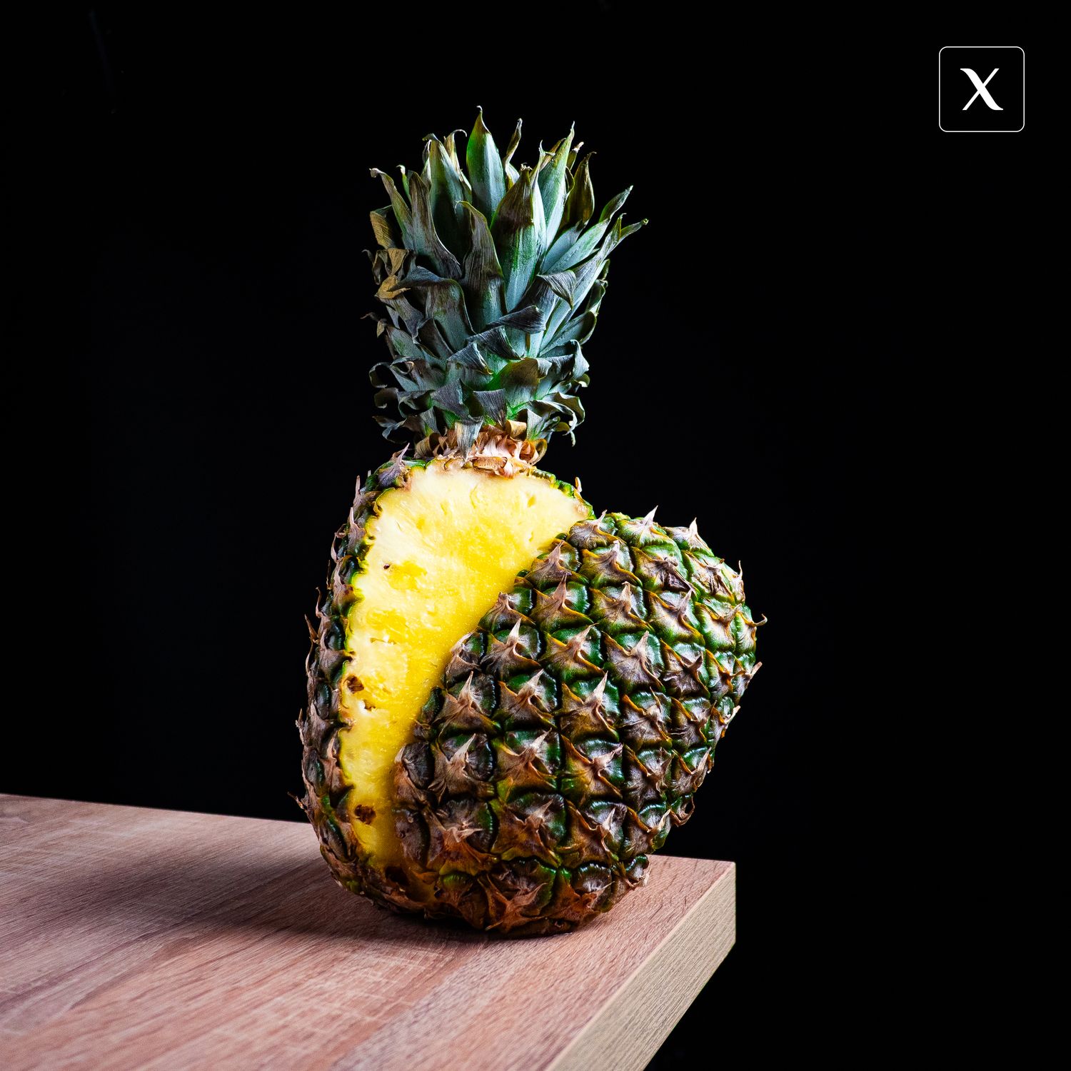 Чаша из ананаса