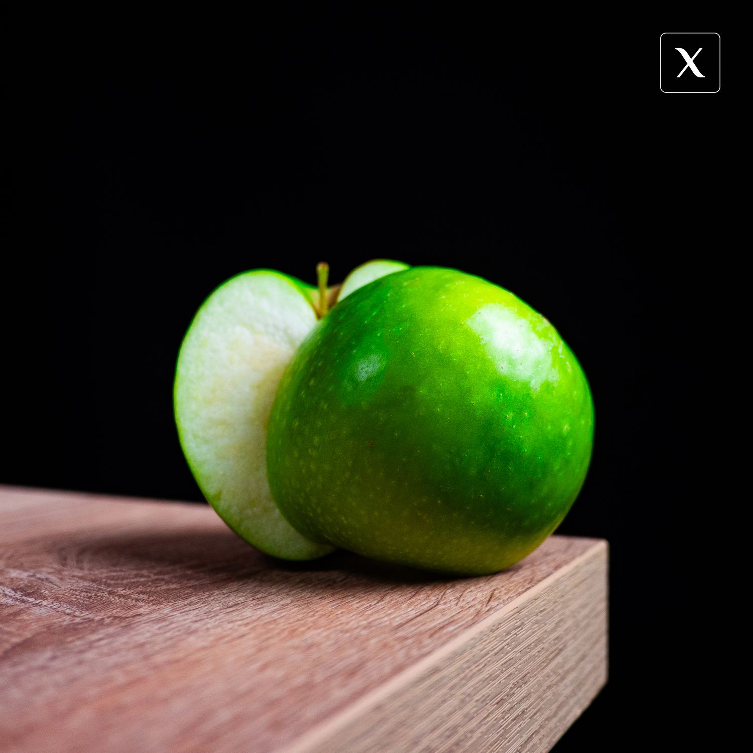 Чаша из яблока