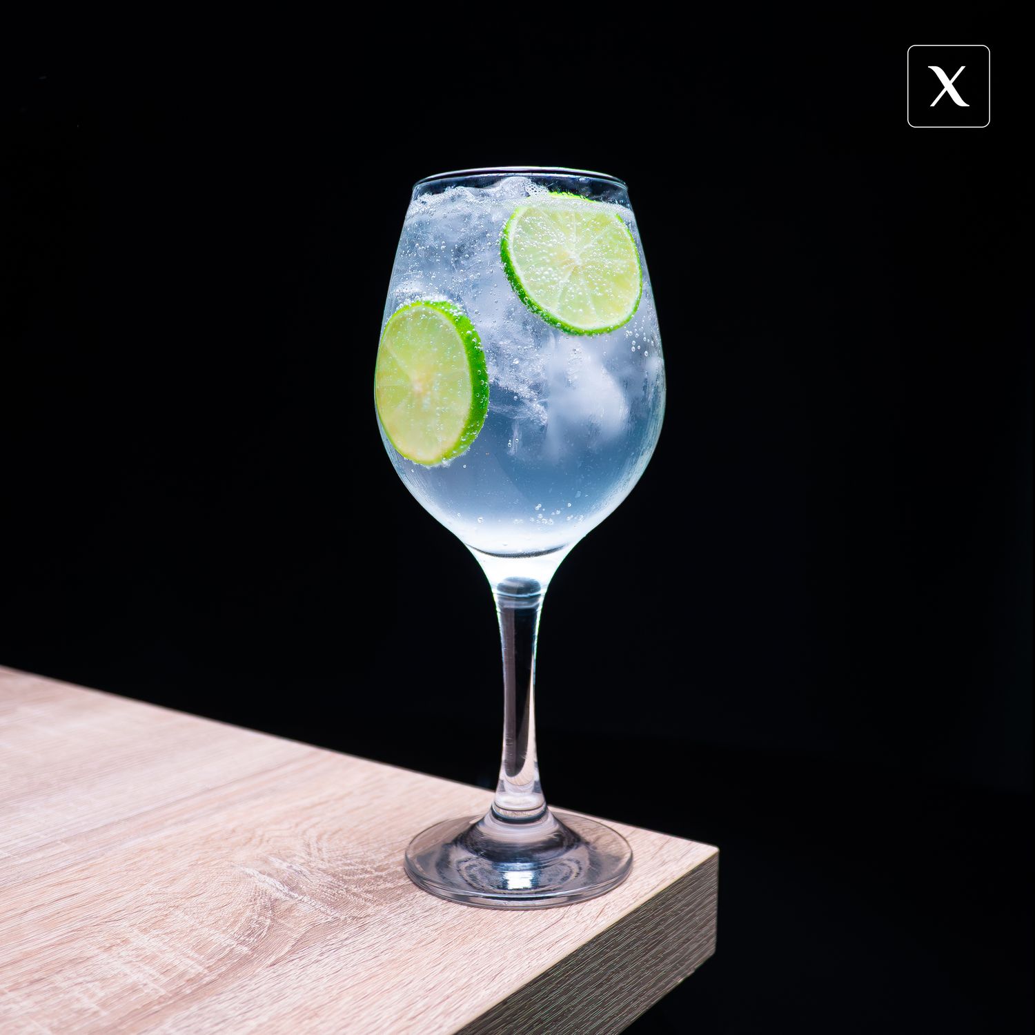 Коктейль алкогольный бьянко тоник