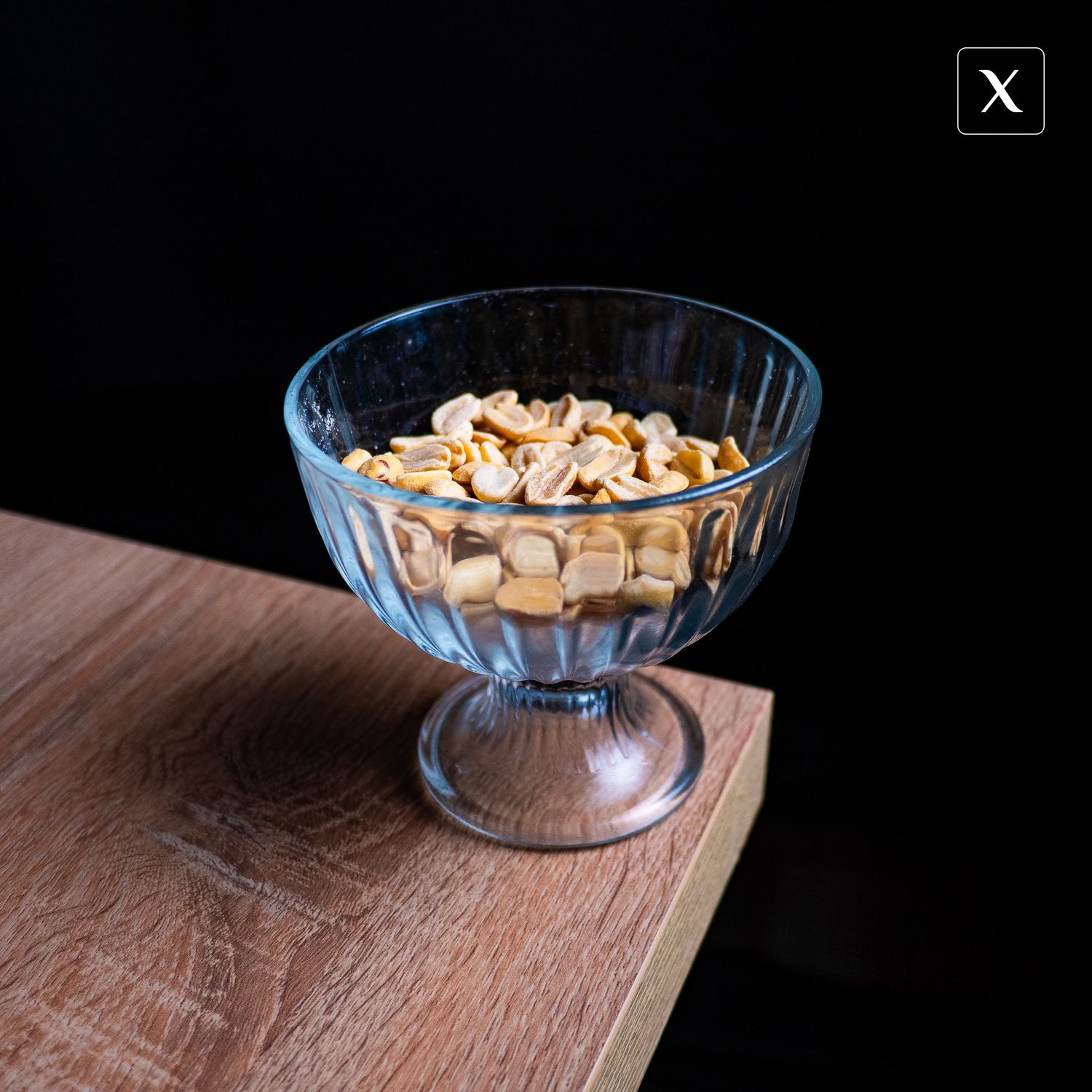 Соленый арахис